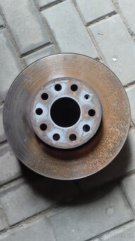 Brzdové destičky a kotouče Touran - 7