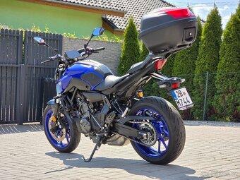 Yamaha MT-07, původ ČR, záruka do 9/2026,doplňky za 25.000Kč - 7