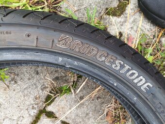 Pneu Bridgestone BT46 100/80-17 - 7