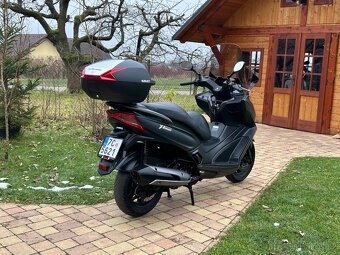 Kymco X-town 300i ABS - 7
