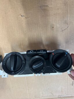 Světla Octavia 1 - 7