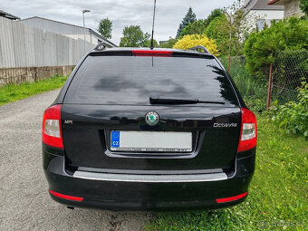 benzínová Škoda Octavia 2 Faceli 1.6 Mpi 115000km bez koroze - 7
