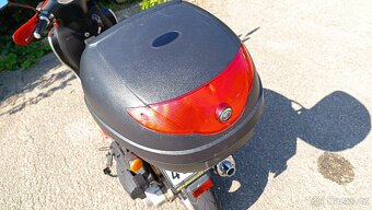 Skútr 125 baotian typ motoru gy6 - 7