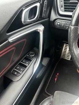 Kia proceed gt 1.6 150 kw - 7