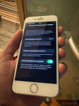 iPhone 8 64gb white newerlock - 7