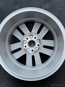 Originální ALU VW Transporter/Multivan 6,5x17H2 ET60 5x120 - 7