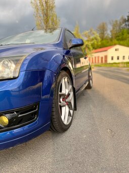 Ford Focus ST 2.5 předfacelift - 7
