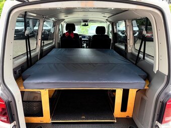 Kempingova vestavba do VW T5,T6 - 7