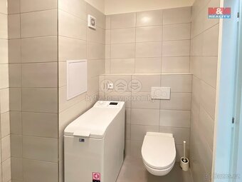Pronájem bytu 2+kk, 43 m², Praha, ul. Třeboradická - 7