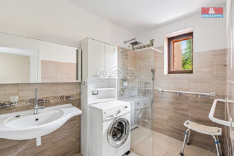 Prodej podílu 1/2 rodinného, 149 m², Ústí n/L, ul. Štursova - 7