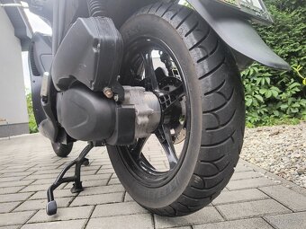 Suzuki sixteen UX 125 2013 - 7
