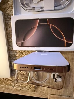 iPhone 16 Pro,Desert Titanium,256 GB,netknutý - 7