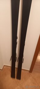 Prodám lyže Atomic Redster 184 cm s vázáním. - 7