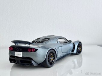 Hennessey Venom GT - AUTOart Signature 1:18 - 7