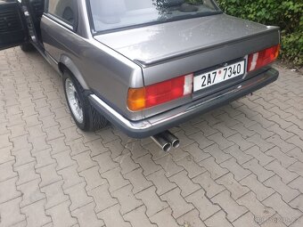 BMW E30 325 - 7