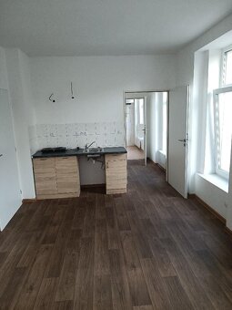 Pronájem bytu 1+KK - 7