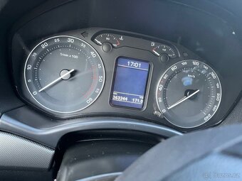Škoda octavia 2 2.0tdi - 7