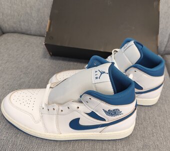 Nike Air Jordan 1 Mid SE - 7