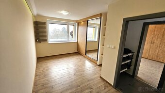 Pronájem bytu 3+1+B s balkónem, Kamenný Vrch 5276, byt č. 4, - 7