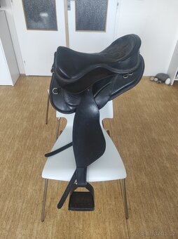🐴 Bezkostrové sedlo Freeform Italy – perfektní stav, cena k - 7