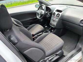 Opel Corsa 1.4i 16V Active,75kw klima , tempomat T.Z - 7