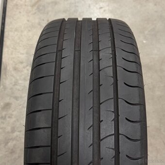 Alu kola Škoda Octavia, 225/45 R17 Nokian a Sava, 5x112 - 7