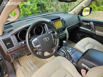 Toyota Land Cruiser 200 V8 4.5 D4-D,ČR,2.Majitel,Tažné. - 7
