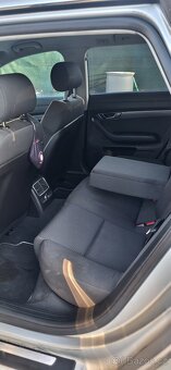 Audi A6 2.4i - 7