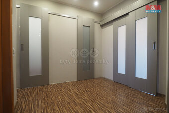 Prodej bytu 4+1, 85 m², Ostrava, ul. Lechowiczova - 7