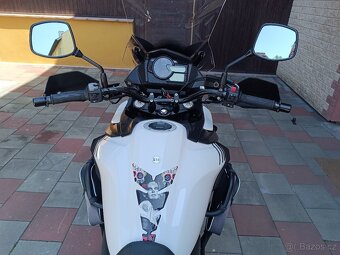 Suzuki V strom 650 XT - 7