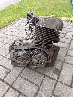 Čz 175 motor - 7