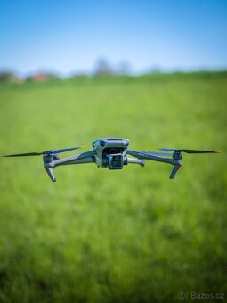 Dron DJI MAVIC 3 (Fly more combo) - 7