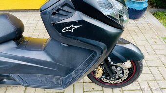 Maxiskútr SYM MaxiSym 600i - 7