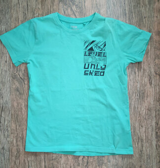 12 triček, vel. 146/152 - 7