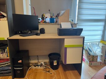 Prodám sestavu nábytku do dětského pokoje - 7