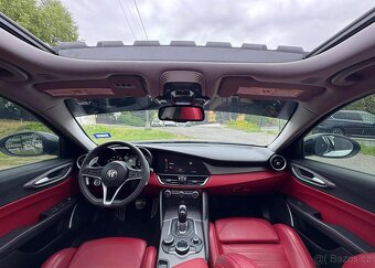 Alfa Romeo Giulia 2.0 Turbo 16V AT8 Veloce Ti - 7