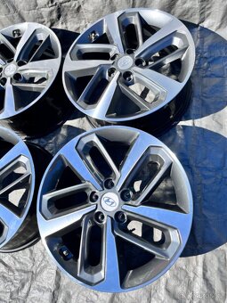 5x114,3 R18 originál alu disky Hyundai + senzory - TOP - 7