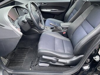 Honda Civic 1.4i , 73 kW benzín, 2010 - 7