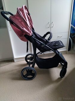 Prodám kočárek Kinderkraft - 7