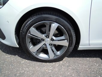 Peugeot 308SW 2.0HDi 110kw(150h) r.v.8/2017 - 7