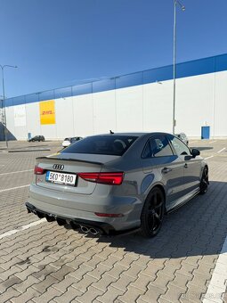 Audi S3 8V - 7