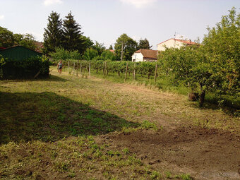 STAVEBNÍ POZEMEK - 7