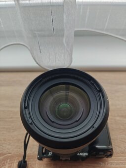Sony Alpha ZV-E10 II + objektivy - 7
