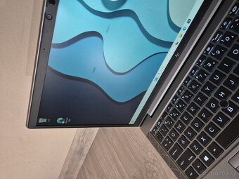 ▼HP ZBook Firefly 14 G7 - 14" / i5-10210U / 8GB / SSD / ZÁR - 7