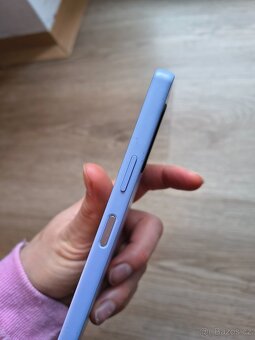 Sony Xperia 10 V 5G 6GB/128GB fialová - 7