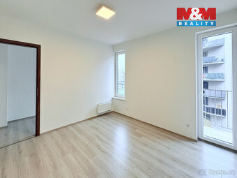 Pronájem bytu 2+kk, 63 m², Pardubice, ul. Pod Vinicí - 7