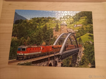 4 x puzzle CASTORLAND a 1 x CLEMENTONI - 7