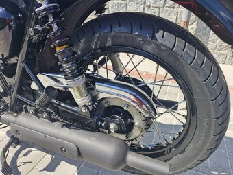 Kawasaki W 800 - 7
