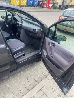 Prodám auto Mercedes-Benz A160 - 7