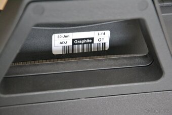 Kancelářská židle Herman Miller Mirra 2 NOVÁ - 7